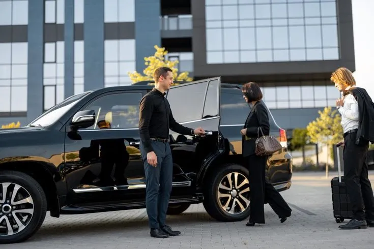 Concert and sports event chauffeur transfer in Dubai