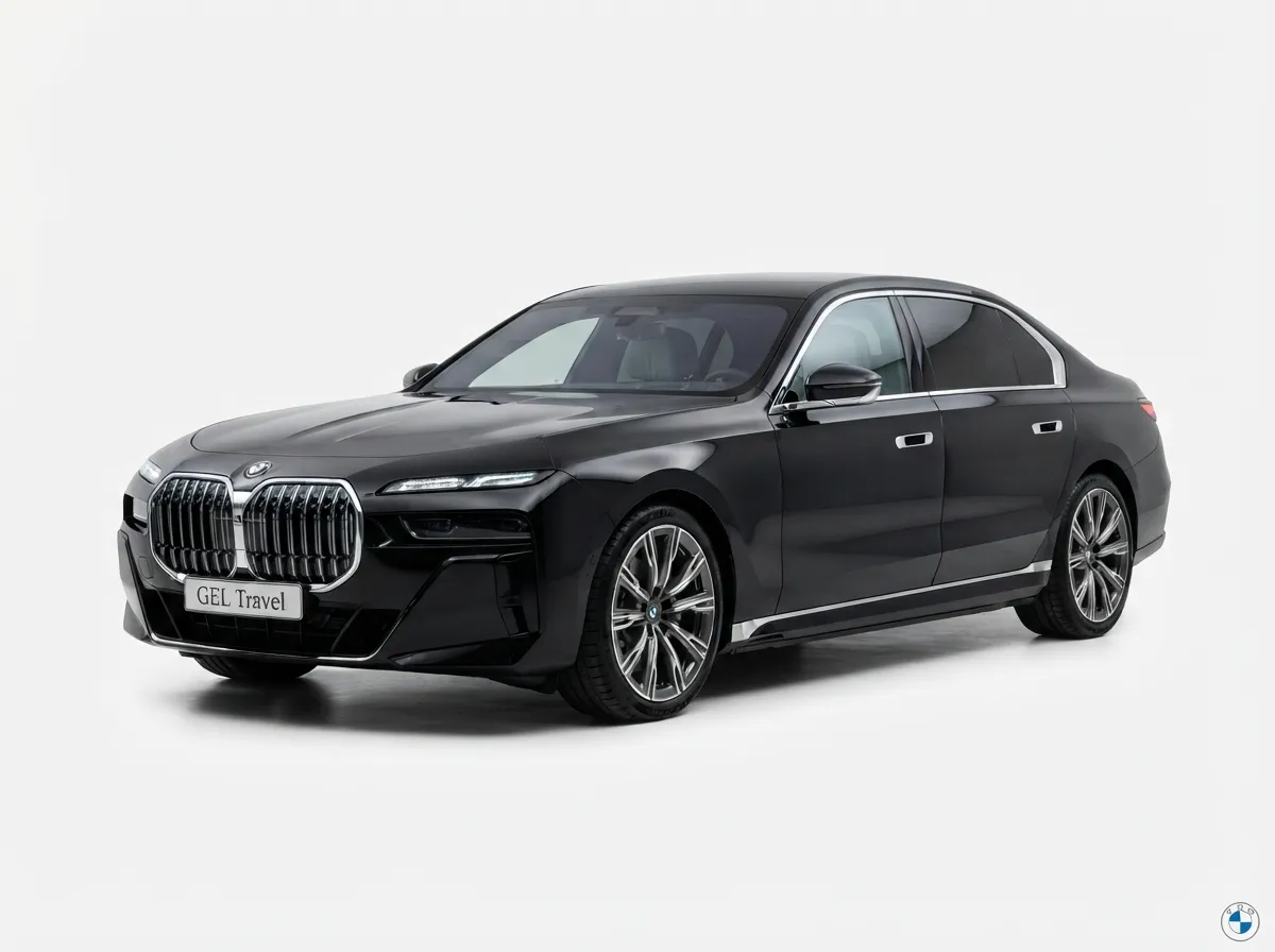 BMW 7 Series with chauffeur in Dubai