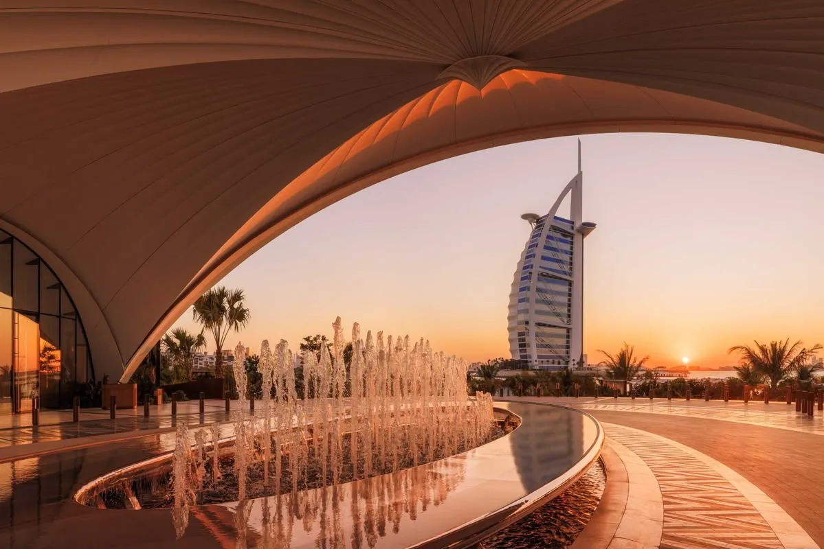 Dubai FinTech Summit 2026 chauffeur transfers to Madinat Jumeirah